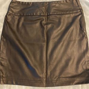 Leather skirt